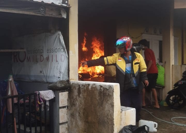 Kebocoran Gas Picu Kebakaran Laundry di Banuaran, Kerugian Capai Puluhan Juta