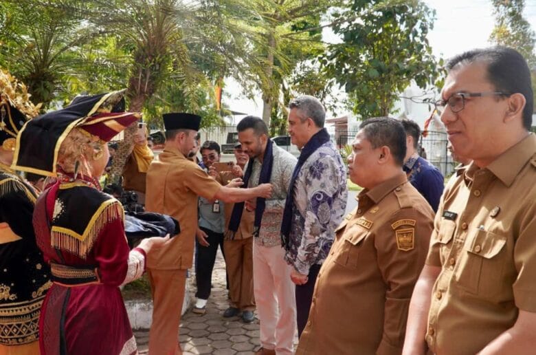 Padang Panjang Perkuat Kerja Sama Peternakan dengan Selandia Baru Padang Panjang Perkuat Kerja Sama Peternakan dengan Selandia Baru