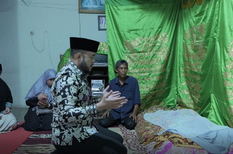 Warga Padang Meninggal Usai Ditolak IGD RSUD Rasidin Warga Padang Meninggal Usai Ditolak IGD RSUD Rasidin