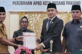 Dua Ranperda Strategis Disampaikan Pemko Padang Panjang ke DPRD