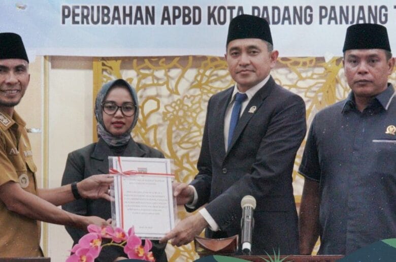 Dua Ranperda Strategis Disampaikan Pemko Padang Panjang ke DPRD