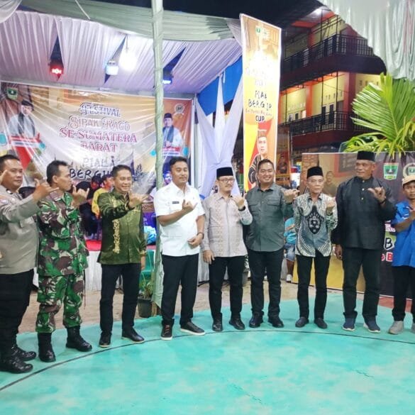 Festival Sipakrago Piala Bergilir Evi Yandri Rajo Budiman ke IV Resmi dibuka Wagub Sumbar