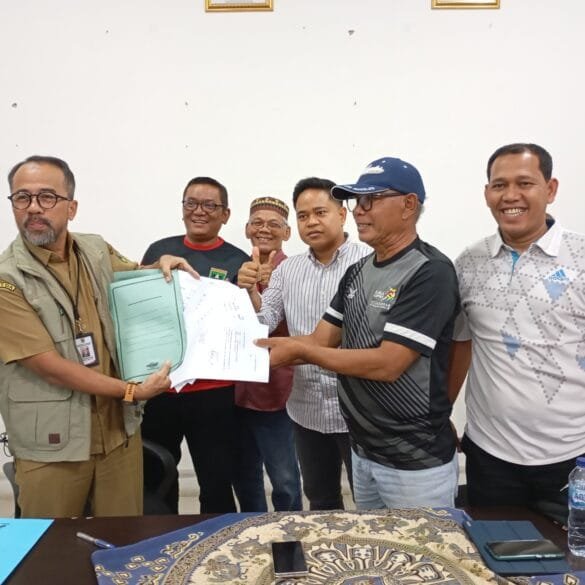 Terima Perwakilan Ketua Cabor, Dispora Sumbar Berjanji Temui KONI Pusat bentuk Karateker KONI  Sumbar
