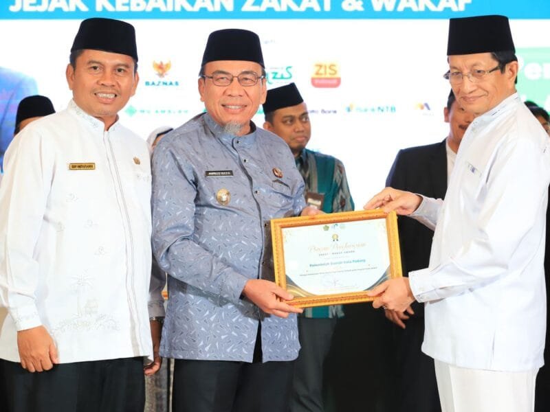 Padang Raih Penghargaan Kolaborator Terbaik Zakat-Wakaf Nasional 2025