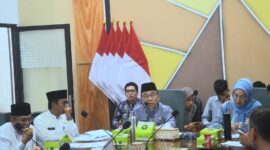 Pemko Padang Kembali Anugerahkan Pin Emas untuk Tokoh Berjasa di HJK ke-356