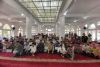Pemko Padang Serahkan Dana Operasional Triwulan II di Koto Tangah