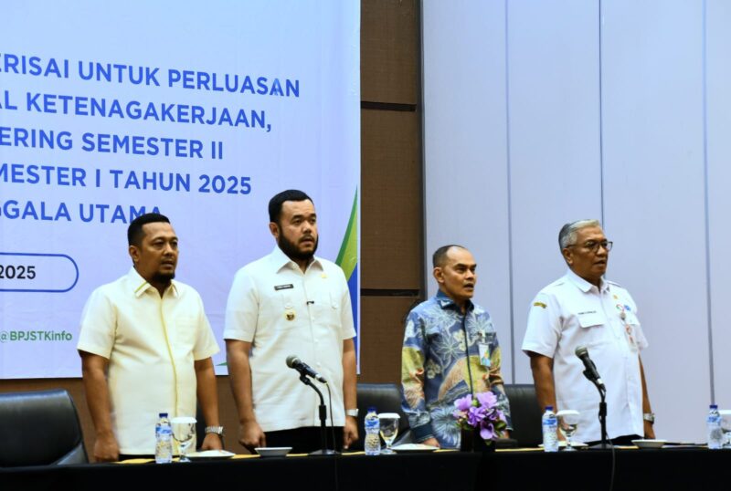 Pemko Padang Targetkan 38 Ribu Pekerja Rentan Terlindungi Jamsostek