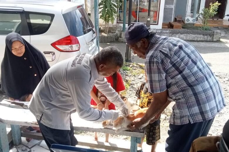 Vaksinasi Rabies Massal Gratis di Padang Panjang, Sasar Hewan Peliharaan Warga Vaksinasi Rabies Massal Gratis di Padang Panjang, Sasar Hewan Peliharaan Warga