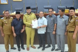 Wako Fadly Sampaikan Nota KUA-PPAS 2026, Target Pendapatan Daerah Capai Rp2,9 Triliun