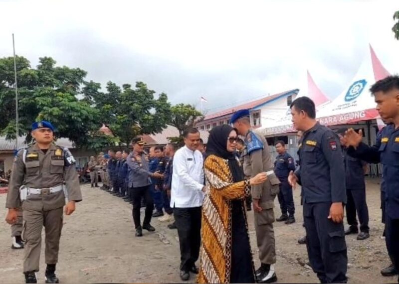 85 Personel Trantib Dinas Perdagangan Bergabung ke Satpol PP Padang