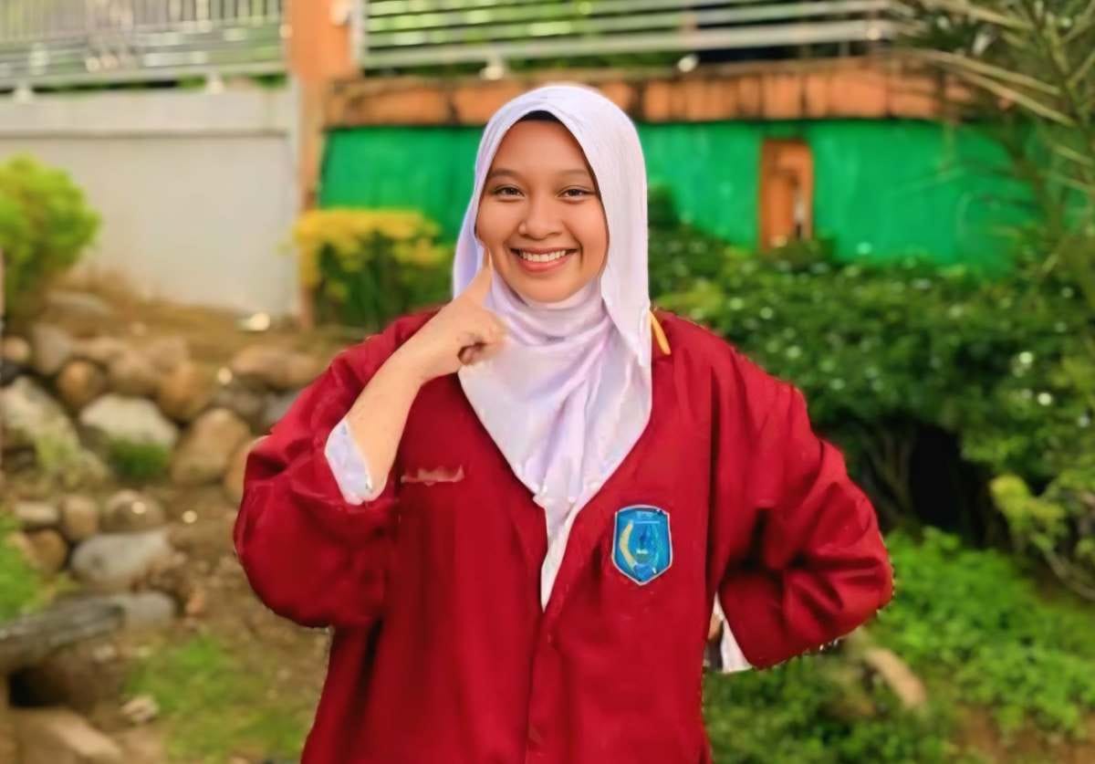 Buktikan Keunggulan Literasi, Siswi MAN 3 Padang Raih Juara Harapan 1 Lomba Menulis Surat