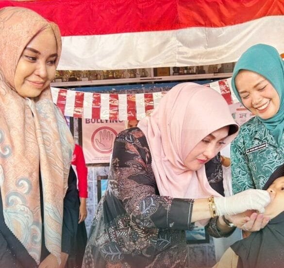 Cegah Stunting, Maria Feronika Salurkan Asupan Gizi Balita di Pasar Usang