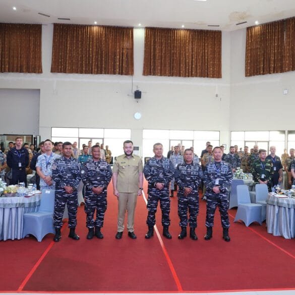 Delegasi APCS 2025 dari 22 Negara dan Taruna AAL Kunjungi Kota Padang