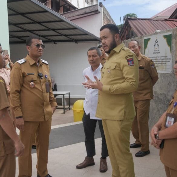 Fadly Amran: Tidak Boleh Ada Sekolah Tak Layak di Padang
