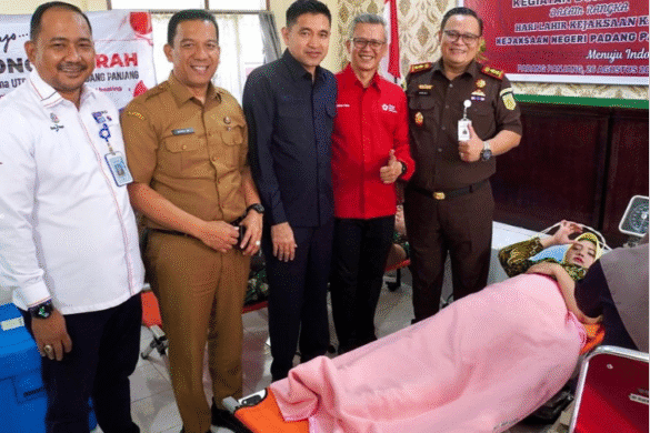 HUT Kejaksaan ke-80, Kejari Padang Panjang Gelar Donor Darah Lintas Instansi