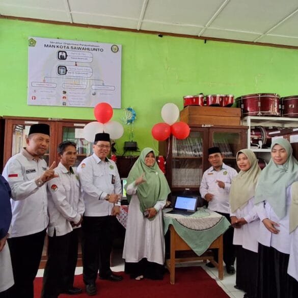 Pelopori Era Baru Literasi, MAN Sawahlunto Luncurkan Pustaka Digital