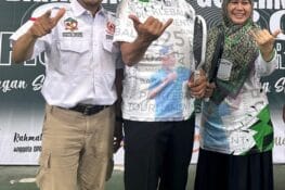 Gubernur Mahyeldi Tabuh Open Turnamen Pickleball Bank Nagari II