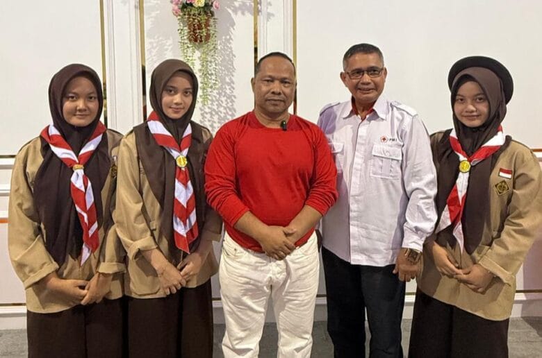 Kepala MAN 1 Padang, Afrizal Klarifikasi Video Pelantikan Anggota Pramuka