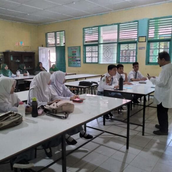 MAN 3 Padang Datangkan Pelatih dari Unand Jelang OSN Provinsi