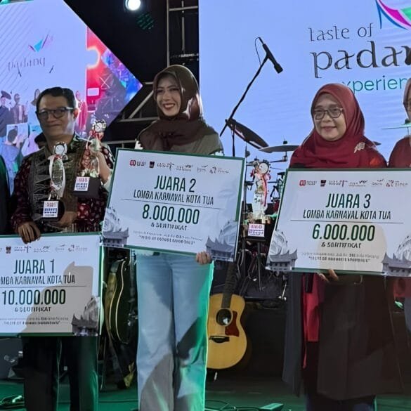 MAN 3 Padang Juara Karnaval Kota Tua 2025