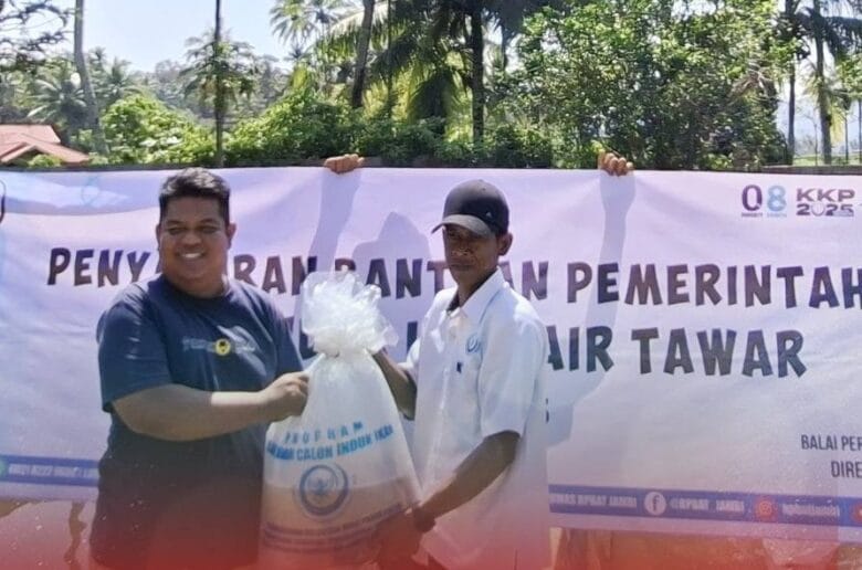 Padang Panjang Terima Bantuan Induk Ikan dari BPBAT Jambi Padang Panjang Terima Bantuan Induk Ikan dari BPBAT Jambi
