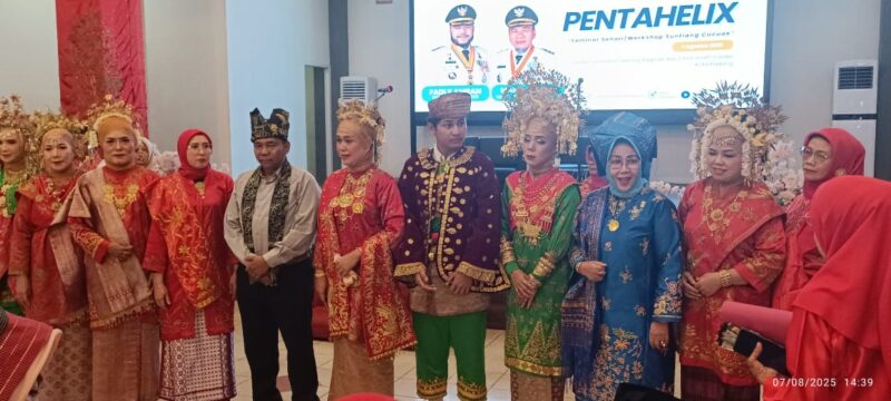 Seminar Sehari “Suntiang Cucuak”, Lestarikan Filosofi dan Keanggunan Hiasan Kepala Perempuan Minang