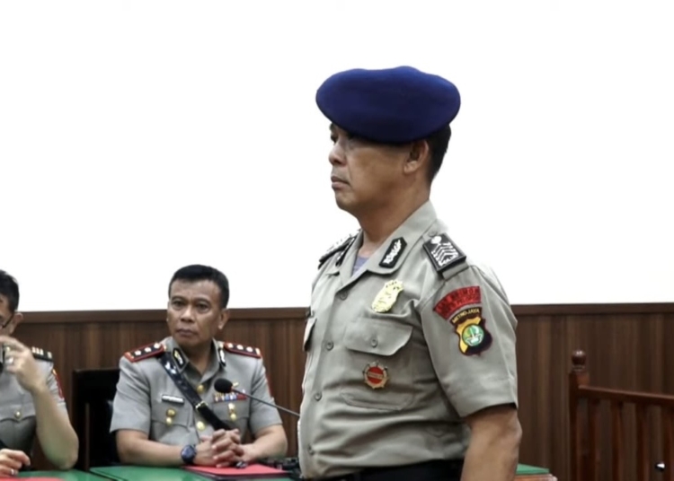 Bripka Rohmat jalani sidang etik Polri buntut kasus ojol Affan Kurniawan.