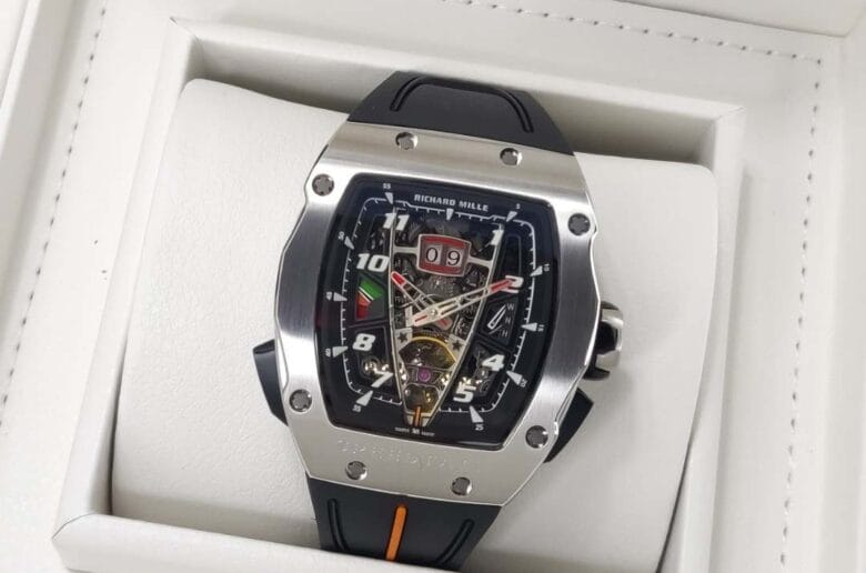 Jam tangan Richard Mille Rp11,7 miliar milik Ahmad Sahroni yang sempat dijarah di Tanjung Priok akhirnya dikembalikan keluarga bocah 14 tahun.