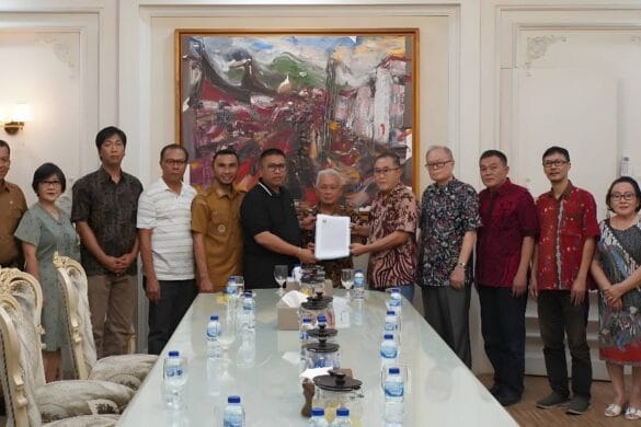 Pemko Padang Panjang Terima Hibah Tanah dari HBT dan HTT
