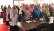 Kepala Madrasah MAN 3 Kota Padang, Hj. Marliza, hadiri kegiatan Optimalisasi UKS/M di Balai Kota Padang, Rabu, 10 September 2025.