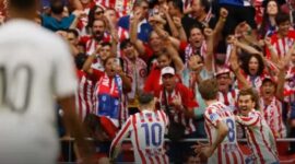 Pesta gol gila-gilaan mewarnai Derby Madrid, Sabtu malam WiB (27/9/2025), saat Atletico Madrid melumat sang pemuncak klasemen, Real Madrid, 5-2, memaksa Los Blancos merasakan kekalahan perdananya sekaligus merusak start sempurna mereka di La Liga. (Ist.)
