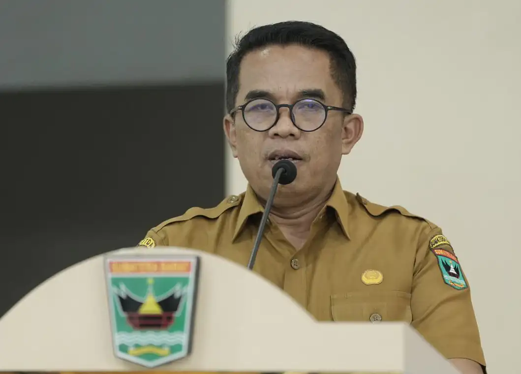 Kepala Bapenda Sumbar Syefdinon.