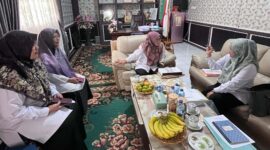 Kasi Pendidikan Madrasah Kemenag Padang, Dian Khairaty, pimpin Monev di MAN 3 Padang, disambut Kepala MAN 3 Kota Padang Marliza dan unsur pimpinan madrasah, Selasa (16/9/2025).