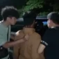 Tim Resmob Polda Sumbar mengamankan pelaku penggelapan motor dan pencurian iPhone di Padang Barat. (IG info.padang24)