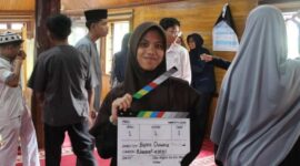 Santri Pesantren Kauman Padang Panjang saat proses produksi film “Deadline” di Masjid Asasi Sigando.