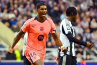 Selebrasi pemain Barcelona, Marcus Rashford setelah mencetak gol ke gawang Newcastle United dalam laga lanjutan babak penyisihan grup Liga Champions 2025/2026. (Ist.)