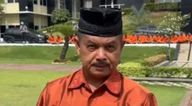 Ketua Umum LKAAM Fauzi Bahar menyerukan dukungan masyarakat Minangkabau untuk pemberantasan narkoba, usai Polda Sumbar berhasil mengungkap peredaran 50 kilogram sabu. (Ist.)