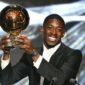 Ousmane Dembele menerima Ballon d'Or 2025 di Theatre du Chatelet, Paris.