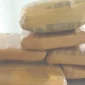 Petugas AVSEC Bandara Internasional Minangkabau menggagalkan penyelundupan 7 kg ganja kering tujuan Jakarta. Paket dikirim dari Batusangkar lewat jasa ekspedisi J&T Express. (Ist.)