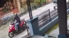 Seorang pelajar yang baru pulang sekolah menjadi korban Curanmor dengan modus pura-pura minta tumpangan di kawasan Komplek Perumahan Singgalang, Kota Padang. (Ist.)