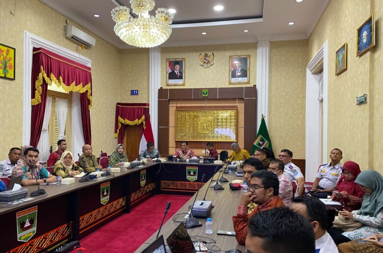 Pemko Payakumbuh, Lima Puluh Kota, dan Pemprov Sumbar Sepakati Pendanaan Pemko Payakumbuh, Lima Puluh Kota, dan Pemprov Sumbar Sepakati Pendanaan Bersama BRT Trans Paliko
