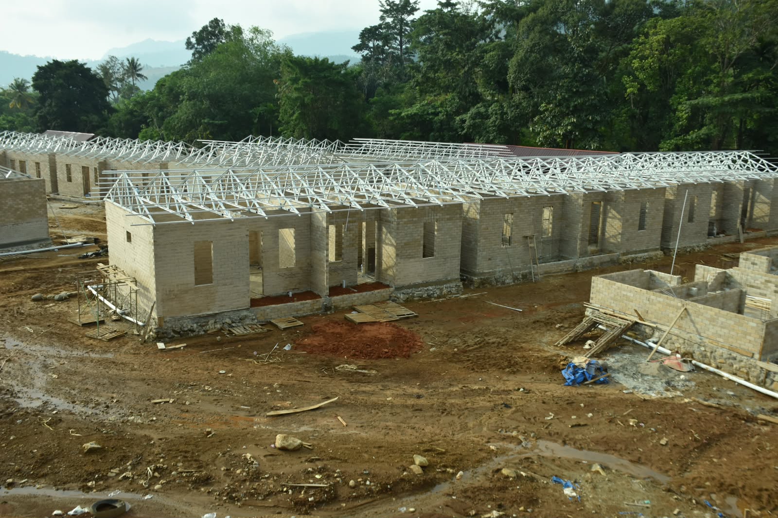Kementerian PKP dan Buddha Tzu Chi Bangun Hunian Tetap Untuk Korban Banjir di Padang