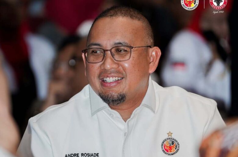 Andre Rosiade Presiden Semen Padang FC Presiden Semen Padang FC, Andre Rosiade.