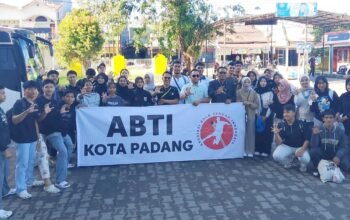 Dilepas Sekum KONI Padang, Atlet Bola Tangan Kota Padang Gelar Try Out ke Pekanbaru 