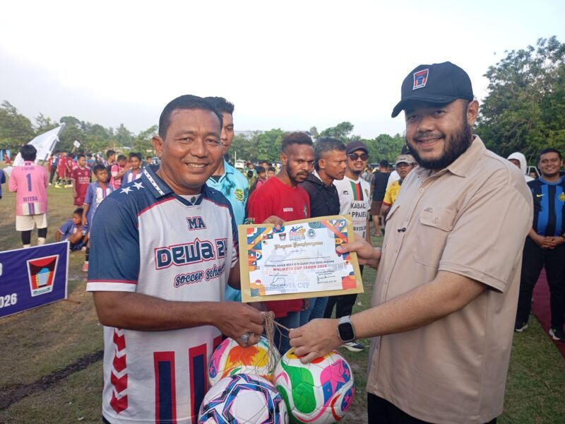 Wako Fadly Amran Buka Turnamen Sepak Bola U-13 Piala Wali Kota Padang 2026