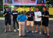 Tim Klewang Polresta Padang menangkap seorang wanita berinisial CFE (35) yang tega mencuri uang ibu kandungnya senilai Rp5 juta demi beli HP dan judi online.