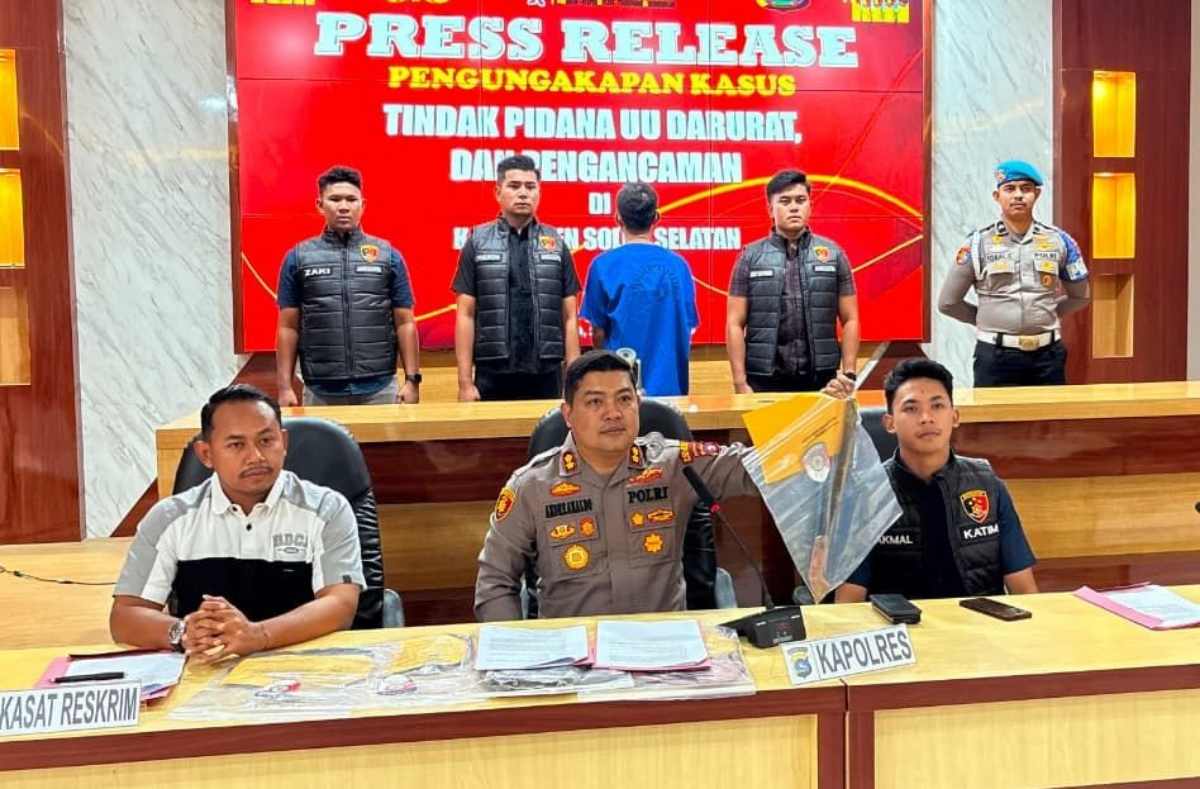 Polres Solok Selatan Ungkap Kasus Persetubuhan Anak dan Pengancaman Pakai Sajam oleh Orang Tua Pelaku