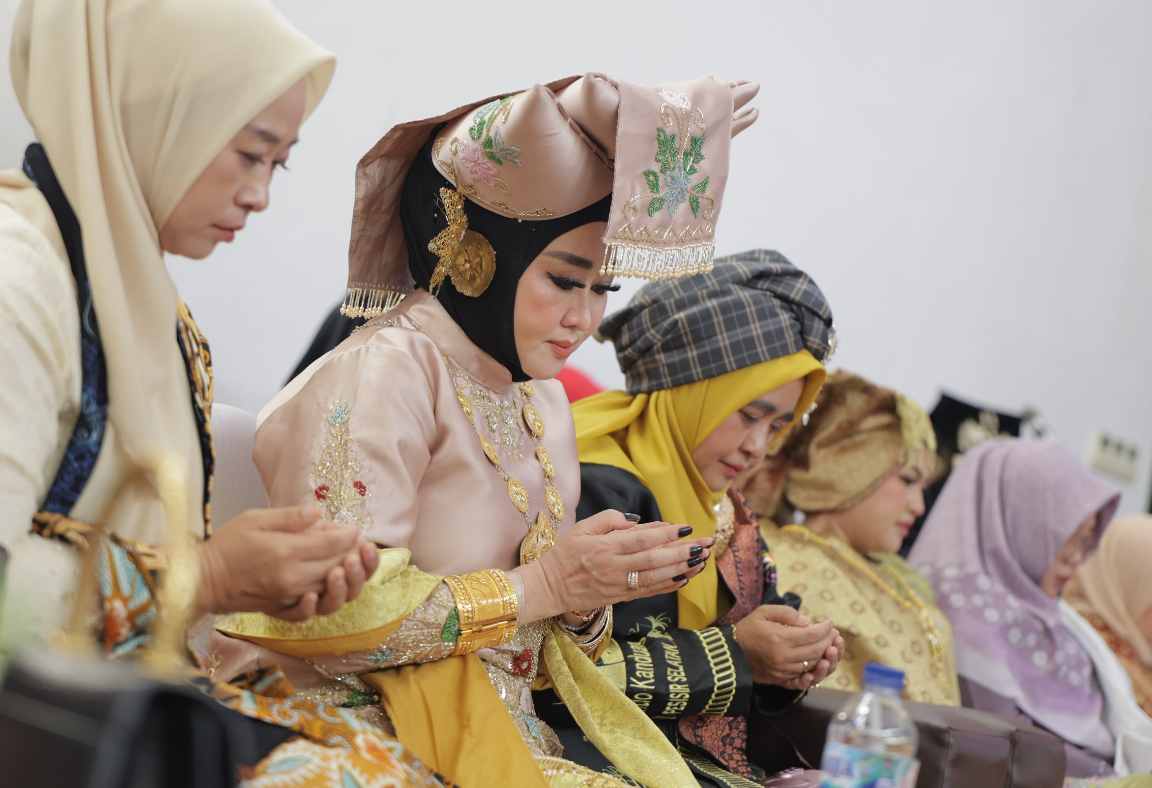 Lisda Hendrajoni Ungkap Lima Persoalan Utama Perempuan Indonesia di Era Kecerdasan Buatan