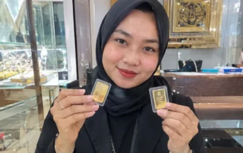 Harga Emas 18 Agustus 2026: Antam Anjlok , UBS Naik