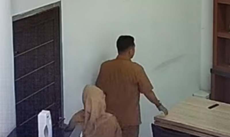 Kabiro PBJ Setda Sumbar Mengundurkan Diri Usai Video CCTV Tak Pantas Viral